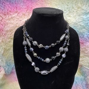 ➷ 5/$25 BEAUTIFUL Necklace and Earring Set Multilayered and Textured